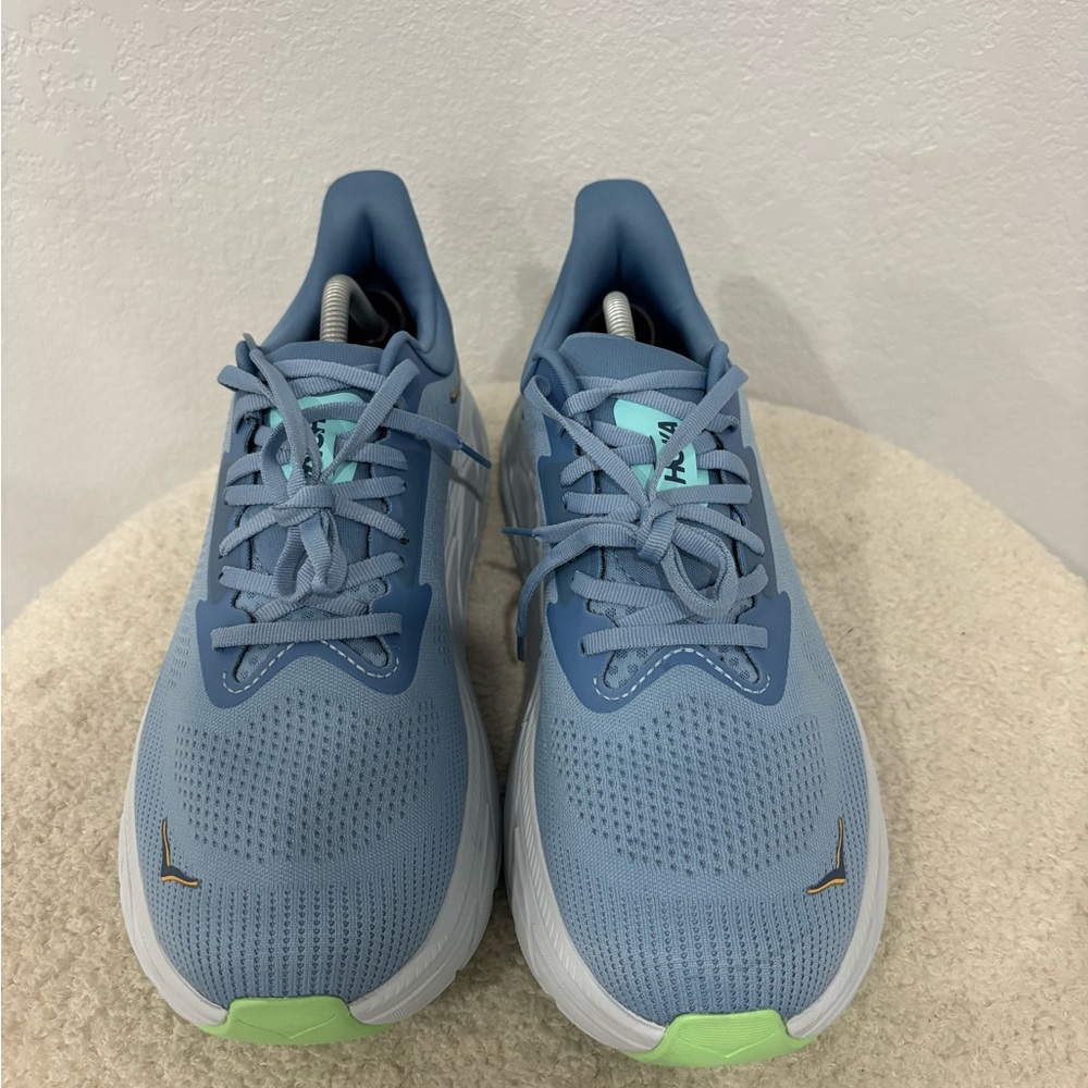 HOKA Arahi 7 - Picture 2 of 4